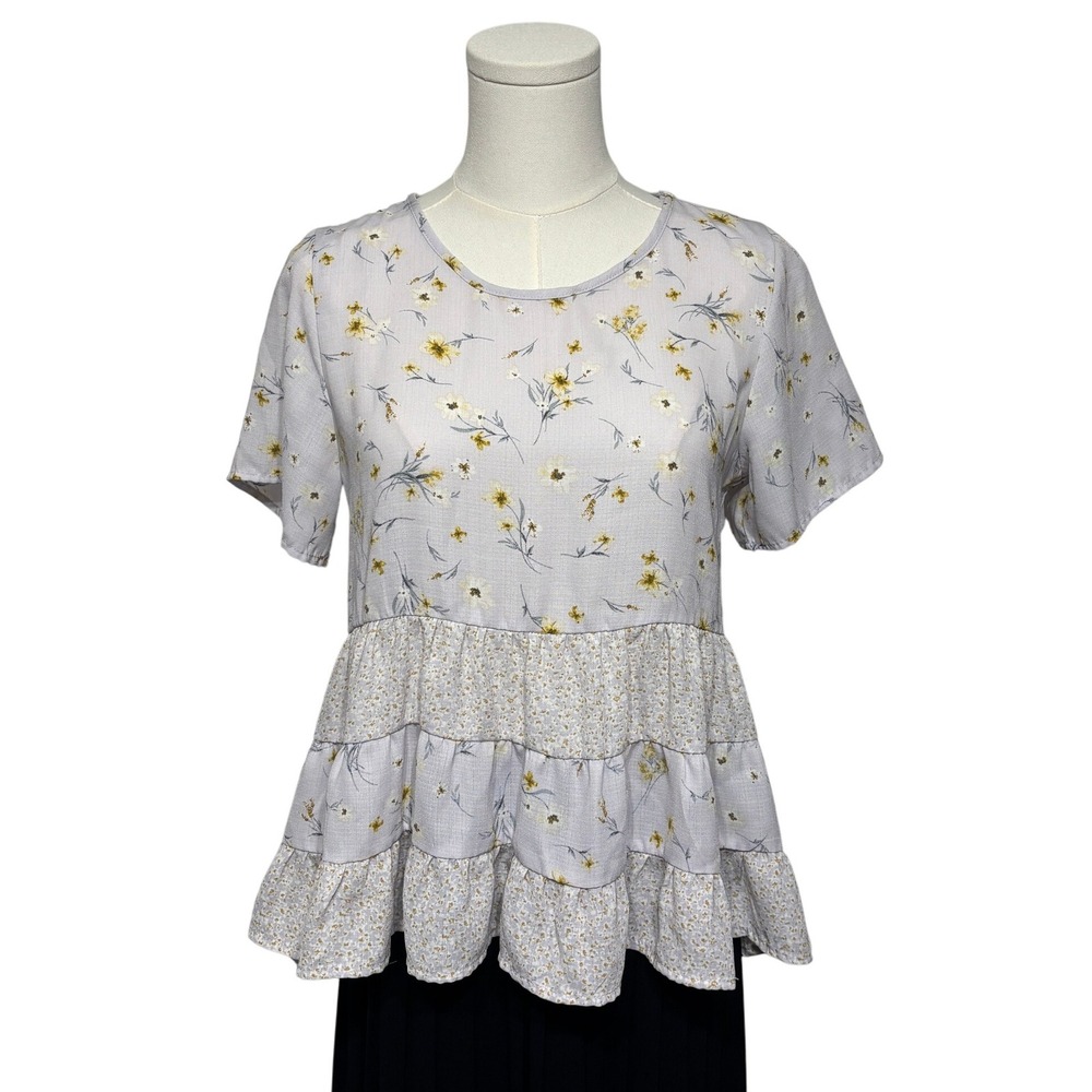 Paper Crane Floral Ruffle Tiered Top Cottagecore Blouse Short Sleeve S